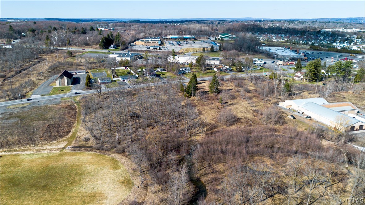 4450 Middle Settlement Road New Hartford, NY 13413 - Photo 9 of 11