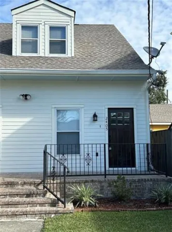 $1,900 | 2405 Dumaine Street, New Orleans, LA 70119