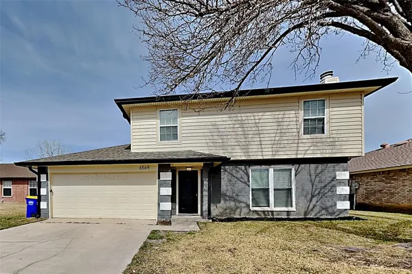 $2,050 | 6569 Westridge Drive, Watauga, TX 76148