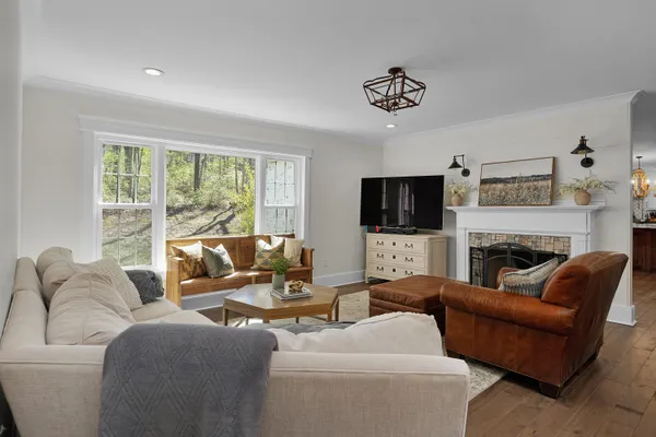 $850,000 | 1022 River Bend Drive, Chattanooga, TN 37419