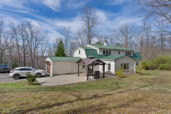 $850,000 | 1022 River Bend Drive, Chattanooga, TN 37419