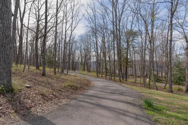 $850,000 | 1022 River Bend Drive, Chattanooga, TN 37419