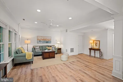 $939,000 | 11911 Kings Bridge Way, Unit 54, Rockville, MD 20852