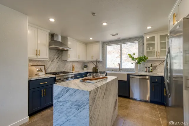 $898,000 | 121 Diamond Cove Terrace, San Francisco, CA 94134
