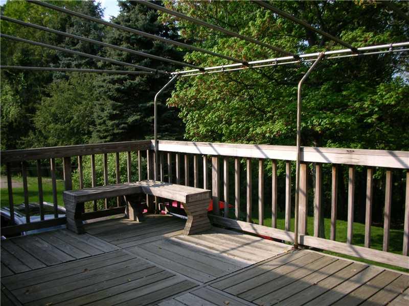 243 Lytton Road Coraopolis, PA 15108 - Photo 22 of 24 Patio/Deck.