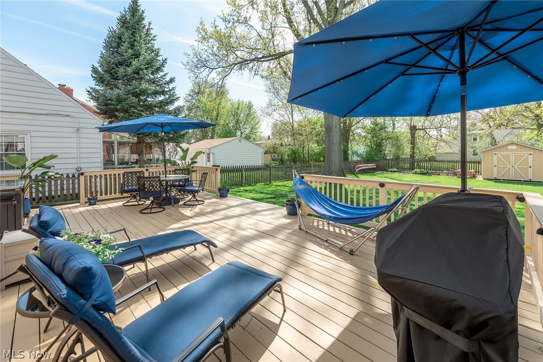 1272 Gordon Road Lyndhurst, OH 44124 - Photo 23 of 26
