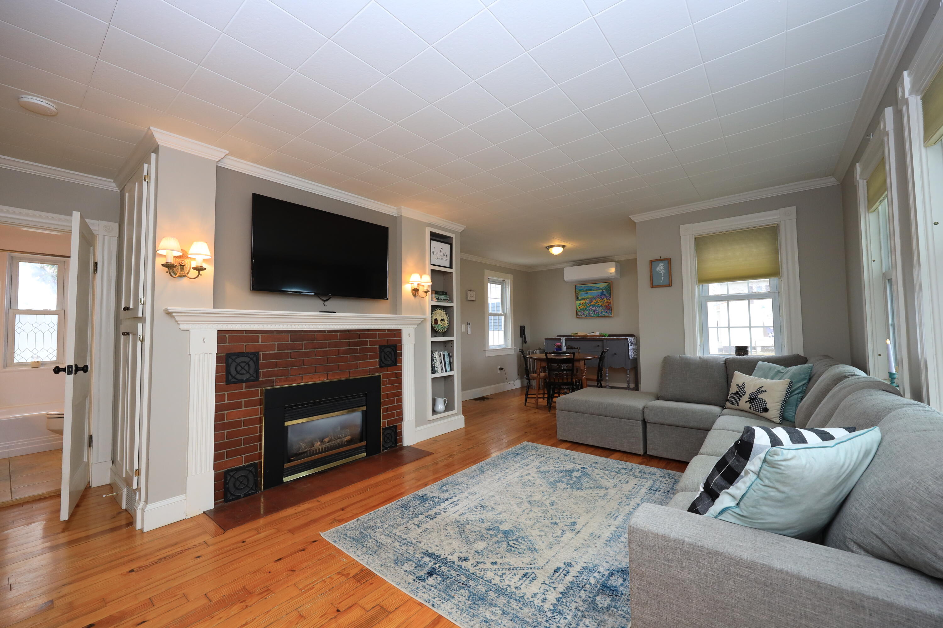 8 Riverview Street Bangor, ME 04401 - Photo 7 of 30 08