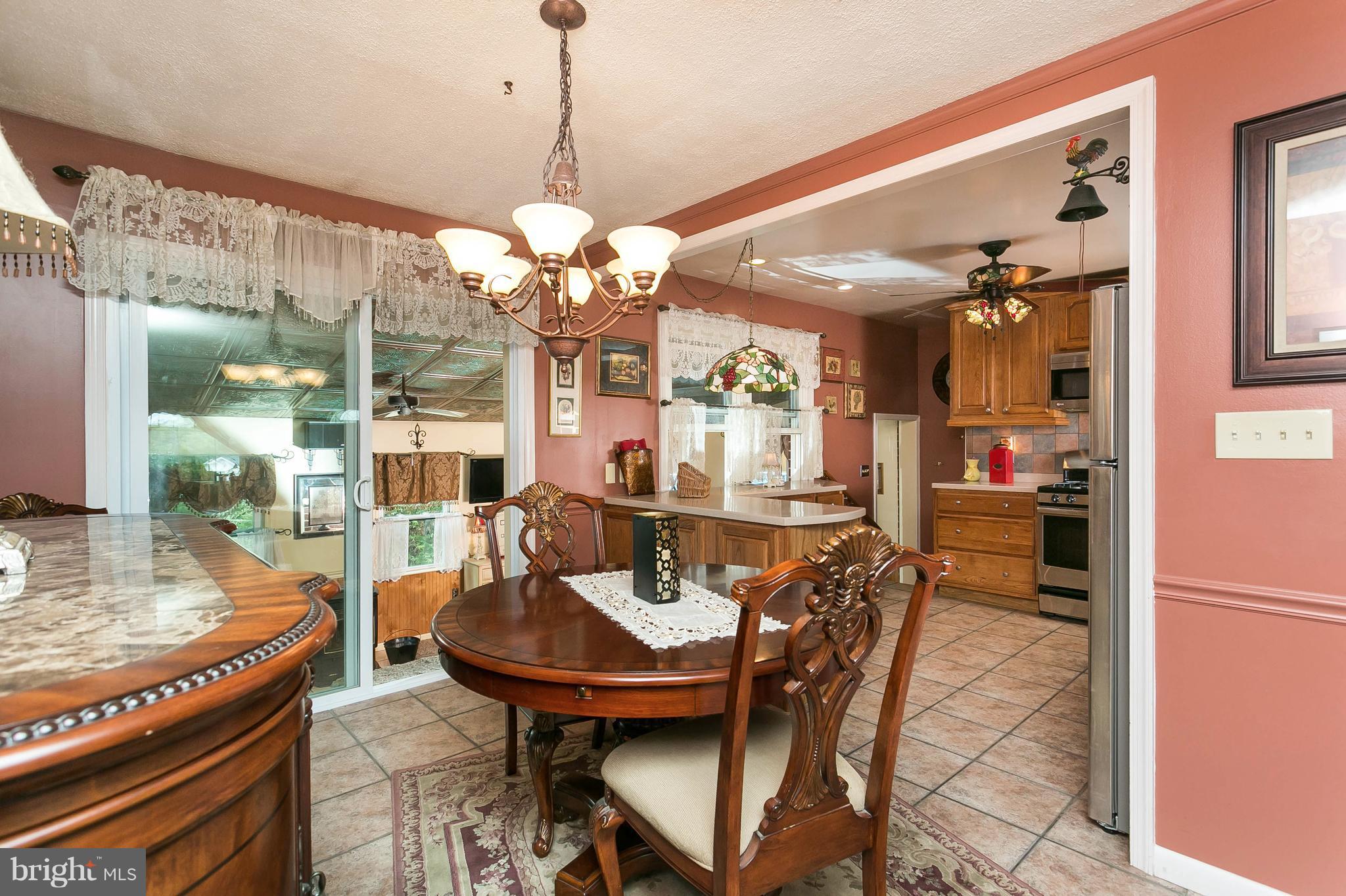 2405 Cider Mill Road Baltimore, MD 21234 - Photo 4 of 30 Dining Room
