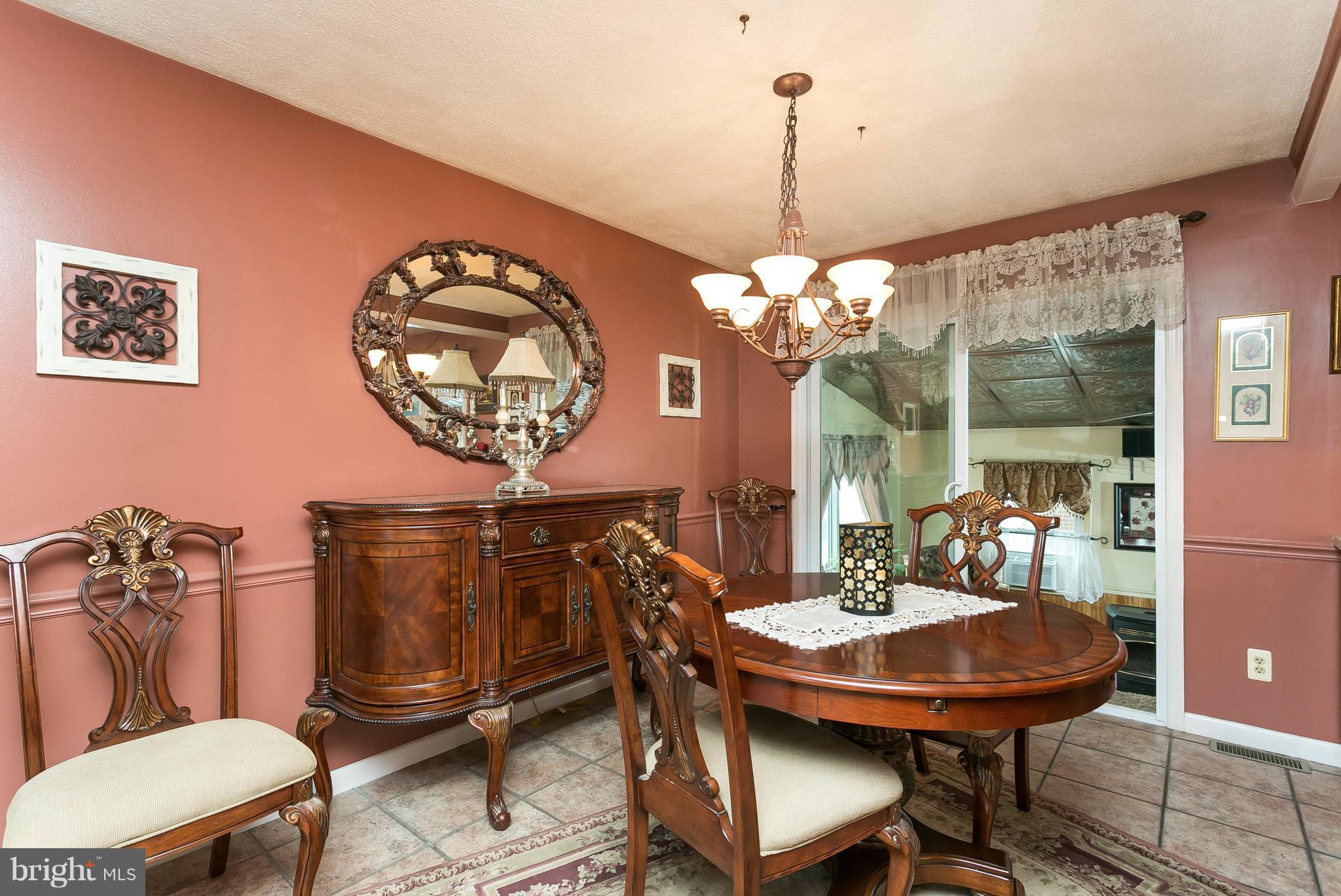 2405 Cider Mill Road Baltimore, MD 21234 - Photo 5 of 30 Dining Room