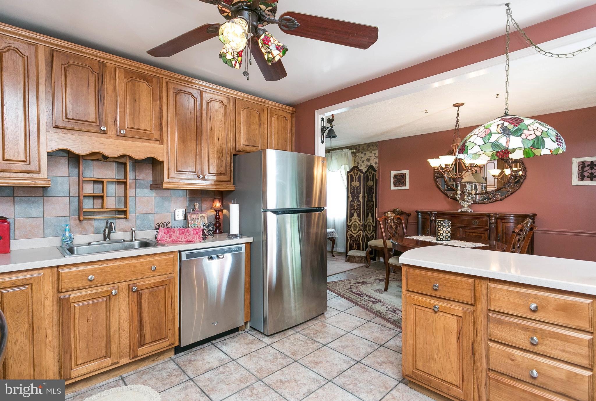 2405 Cider Mill Road Baltimore, MD 21234 - Photo 8 of 30 Kitchen
