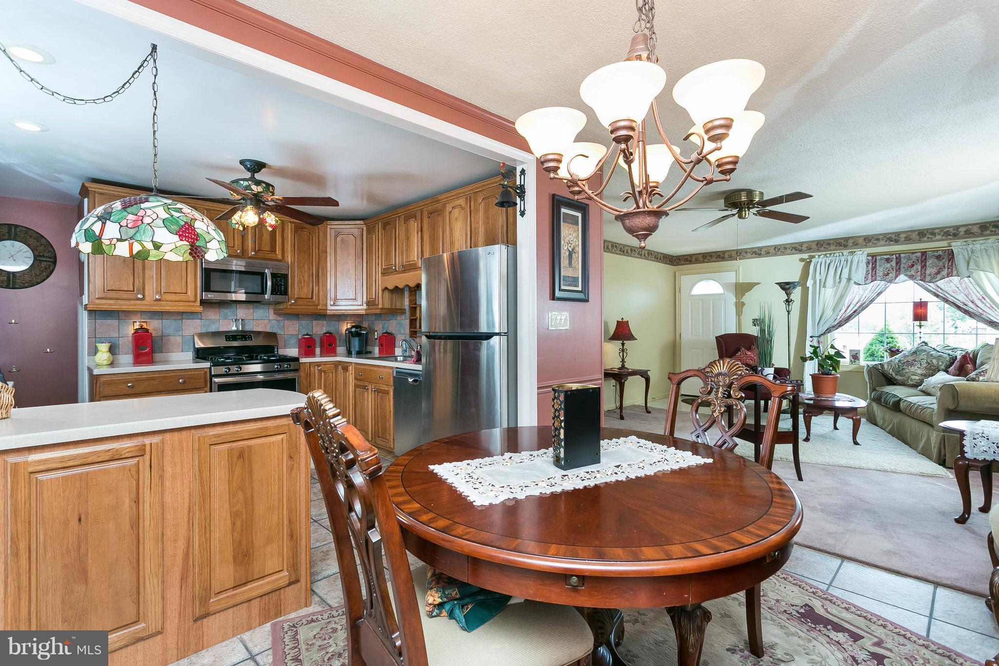 2405 Cider Mill Road Baltimore, MD 21234 - Photo 10 of 30 Kitchen