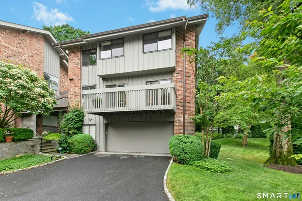 $9,750 | 377 Main Street, Unit 8, New Canaan, CT 06840