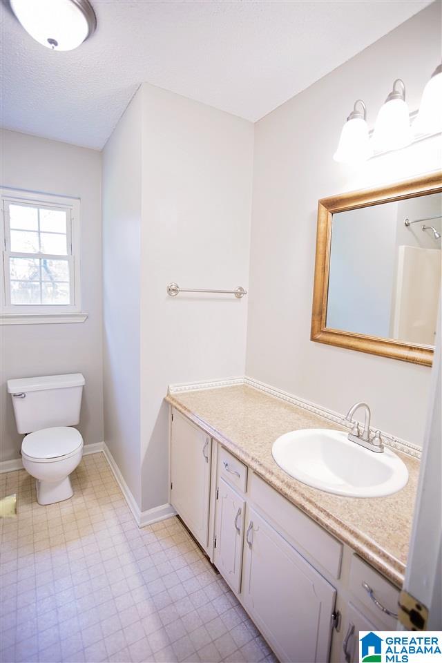2401 Shoemaker Street Birmingham, AL 35235 - Photo 11 of 12