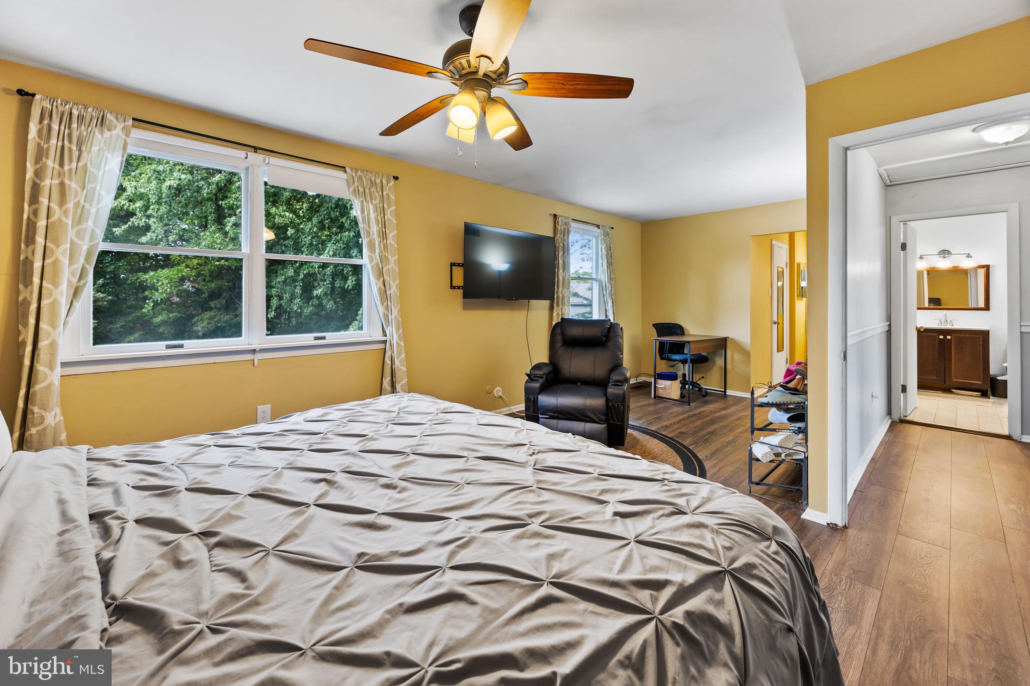 1715 Willow Place Clementon, NJ 08021 - Photo 19 of 37 a bedroom with a bed and a flat screen tv