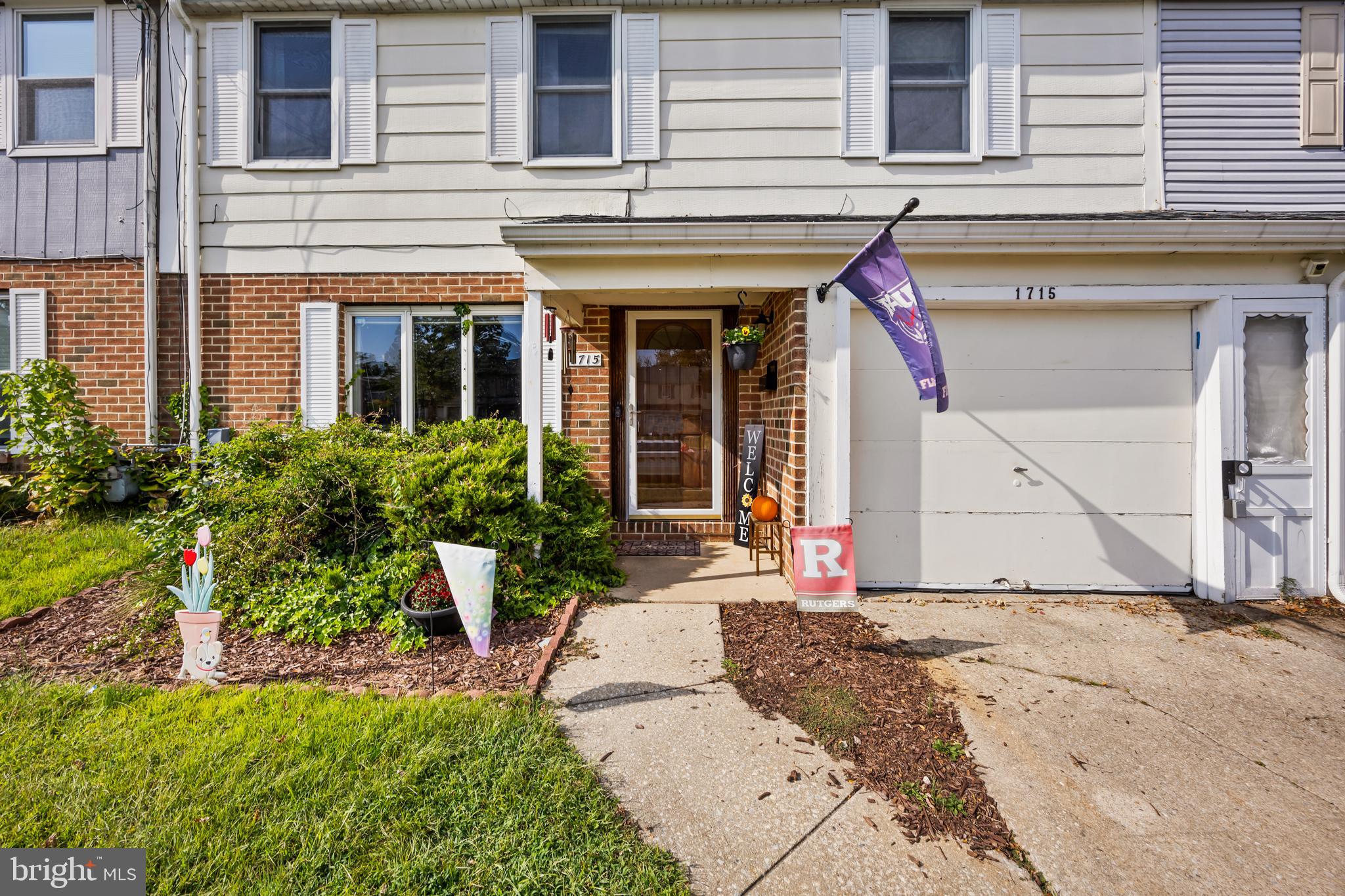 1715 Willow Place Clementon, NJ 08021 - Photo 2 of 37 a view of entrance of the house