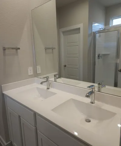 $2,350 | 2835 Kennet Manor Drive, Houston, TX 77047