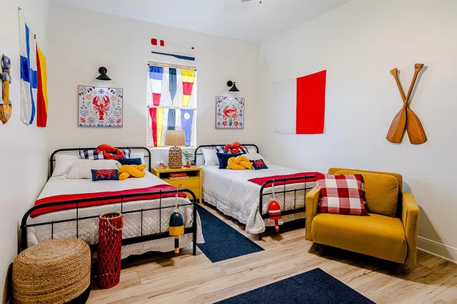 $699,000 | 512 Caplen Shores Drive, Port Bolivar, TX 77650