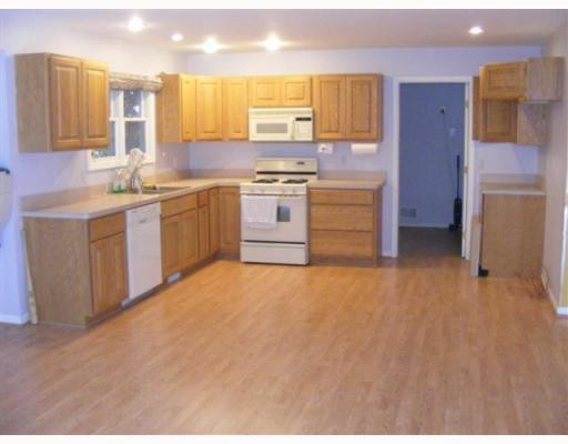 14350 Hoeft Road Belleville, MI 48111 - Photo 3 of 10 Photo 3
