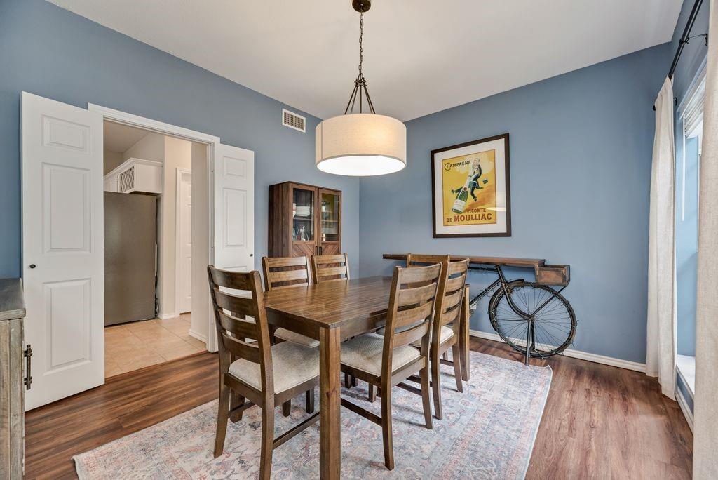 819 Canal Street Irving, TX 75063 - Photo 7 of 32