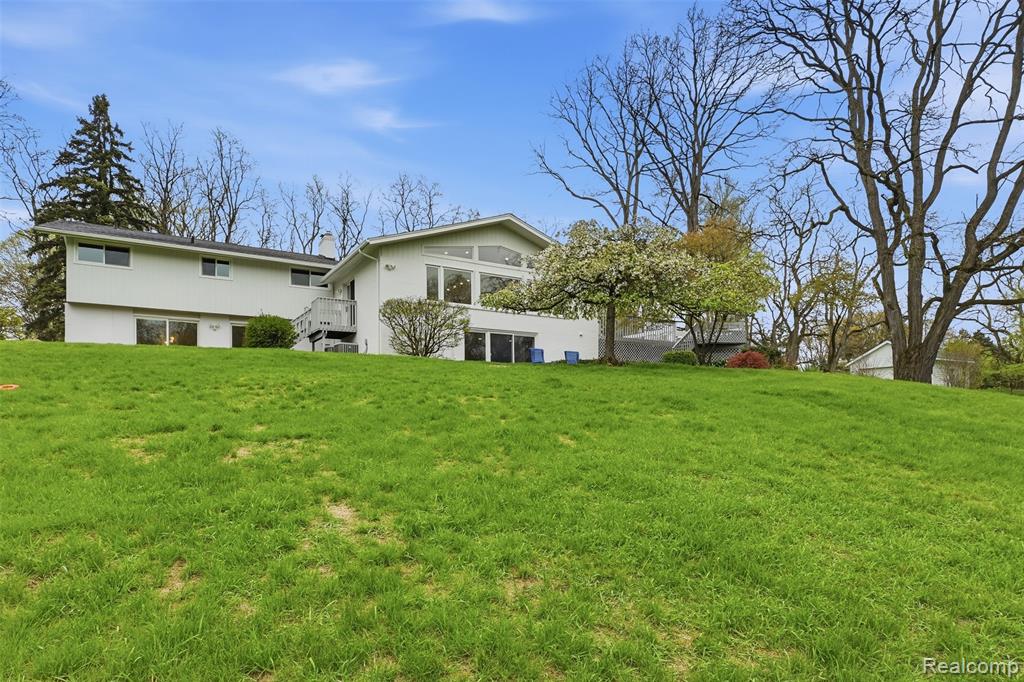 1700 Washington Road Rochester, MI 48306 - Photo 5 of 44