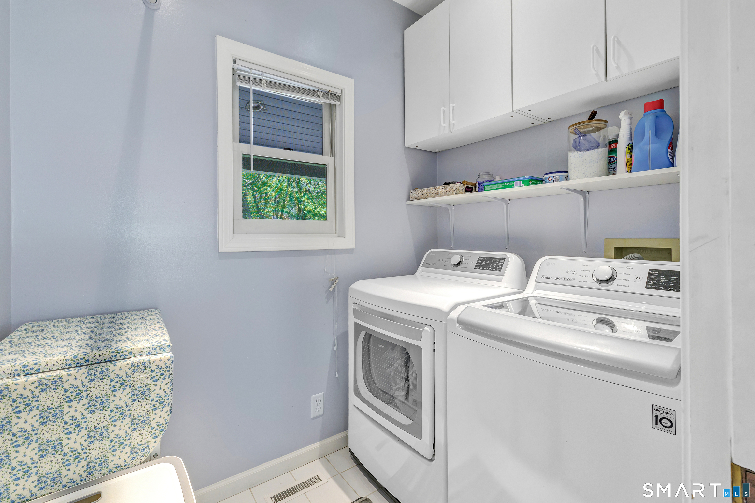 121 Picketts Ridge Road Redding, CT 06896 - Photo 13 of 40