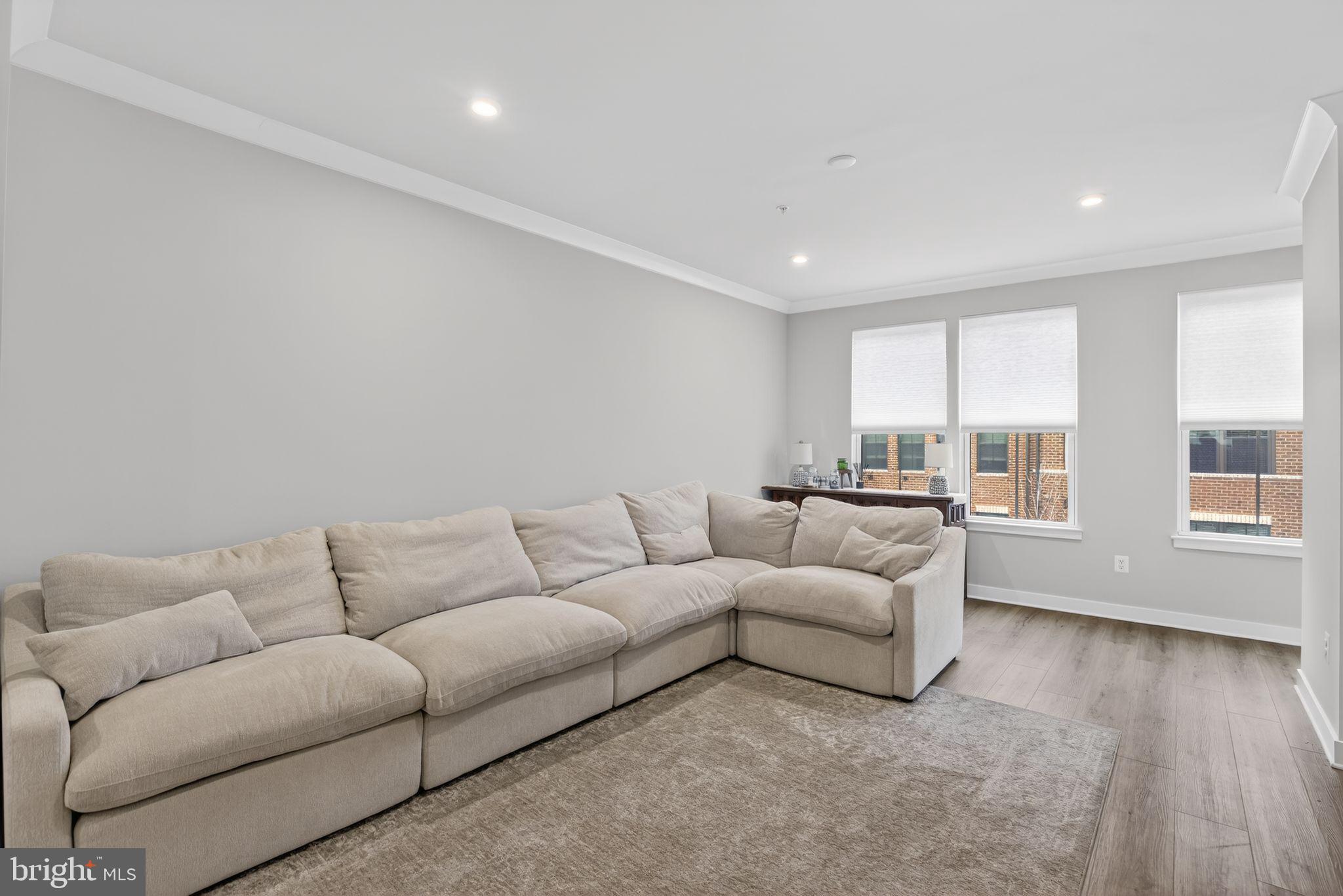 1575 Lowman Street Baltimore, MD 21230 - Photo 16 of 35