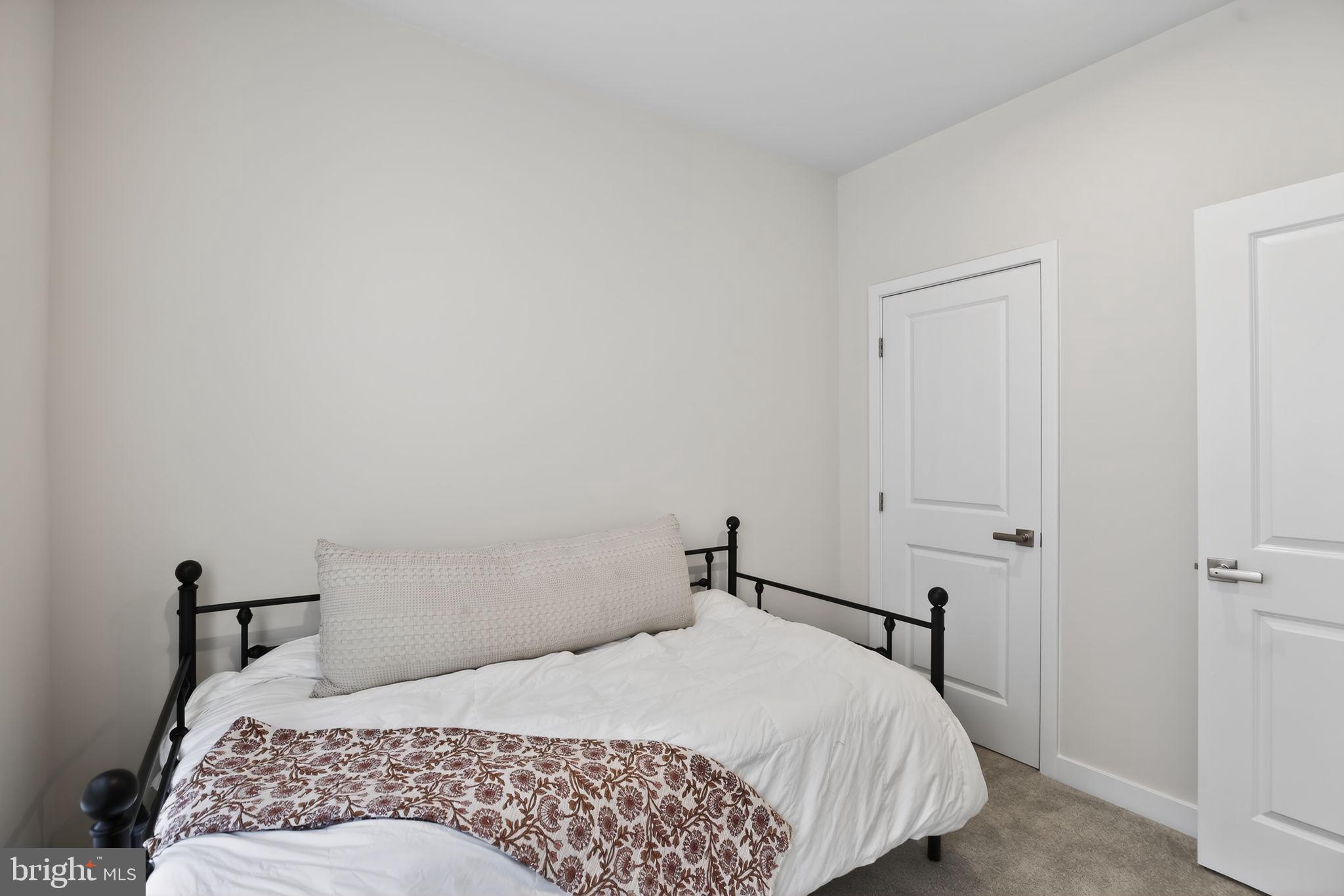 1575 Lowman Street Baltimore, MD 21230 - Photo 18 of 35