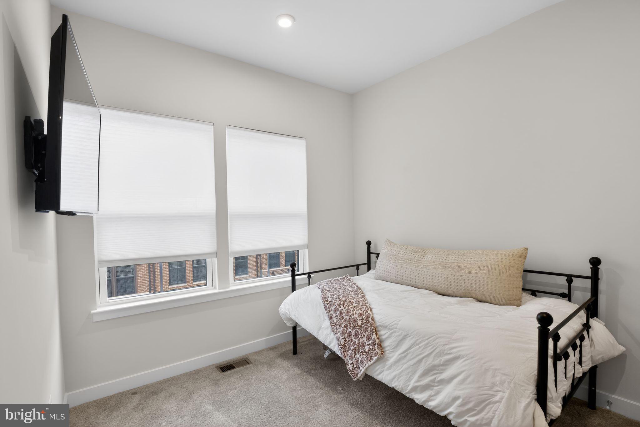 1575 Lowman Street Baltimore, MD 21230 - Photo 19 of 35