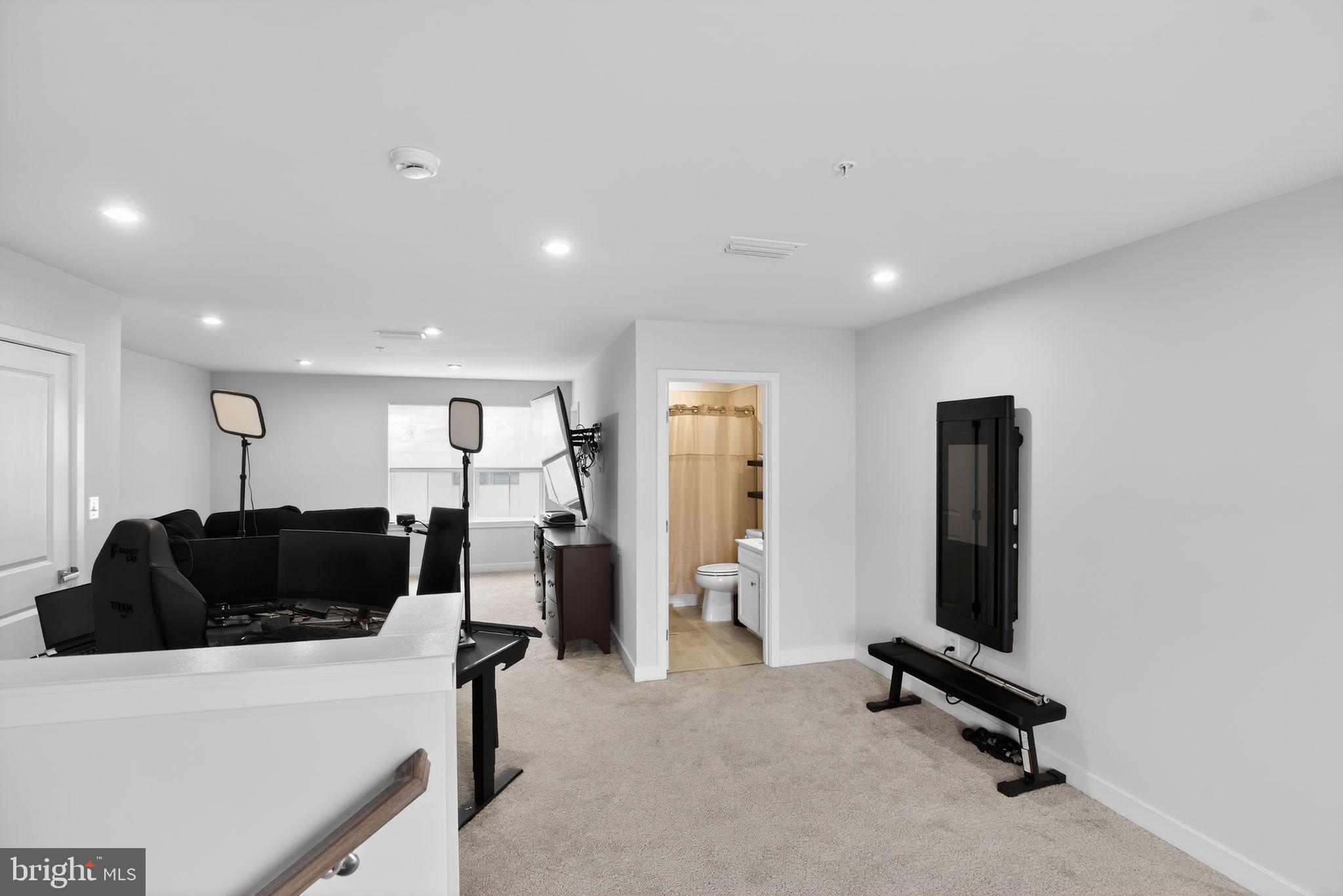 1575 Lowman Street Baltimore, MD 21230 - Photo 31 of 35