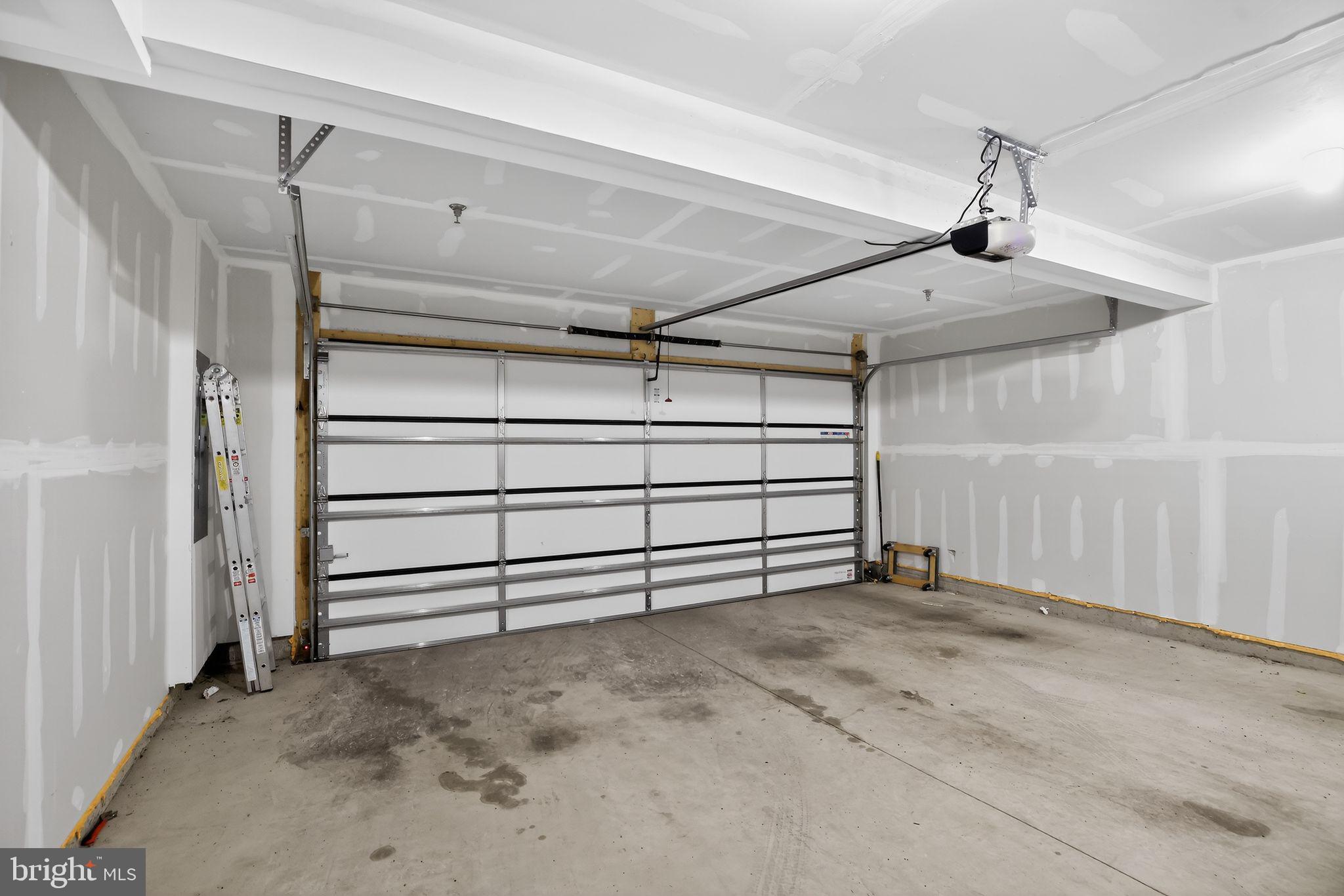 1575 Lowman Street Baltimore, MD 21230 - Photo 7 of 35