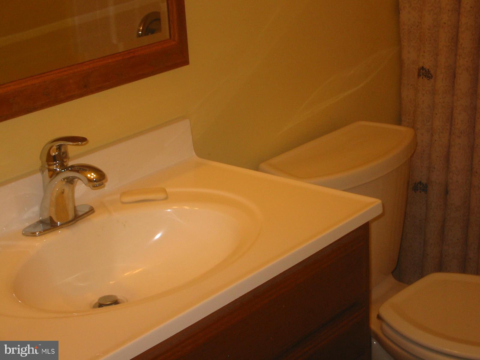 1932 Hilltop Road, Unit 1932 Pasadena, MD 21122 - Photo 4 of 14 Bath