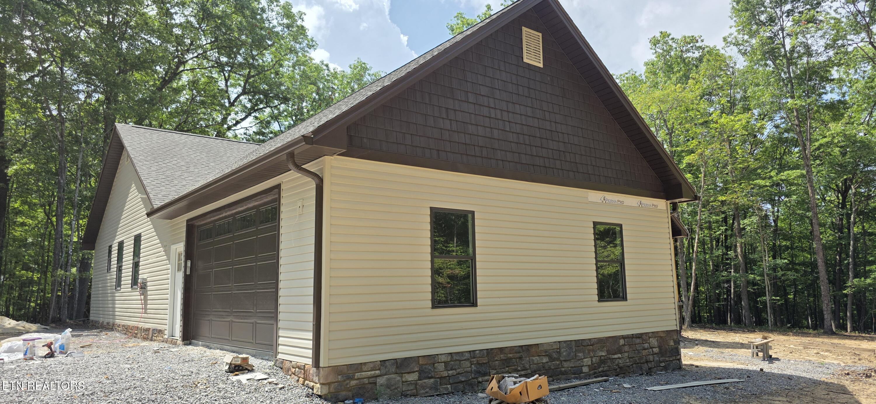 1640 East Overlook Road Monterey, TN 38574 - Photo 3 of 18 1000010376