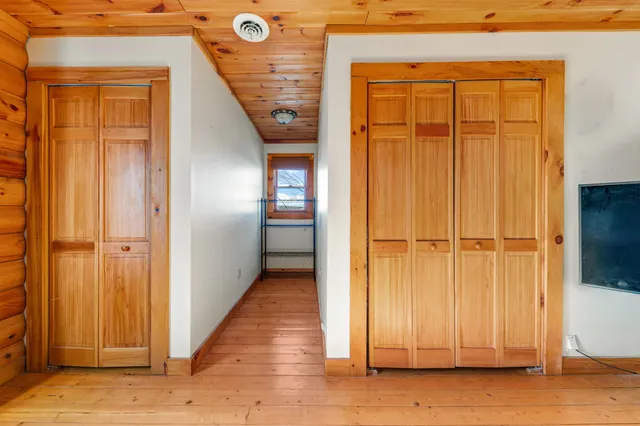 $389,900 | 3005 Pulaski Highway, Cornersville, TN 37047