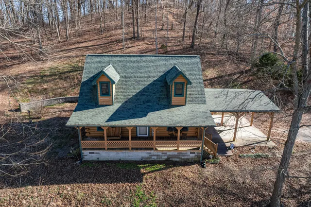 $389,900 | 3005 Pulaski Highway, Cornersville, TN 37047