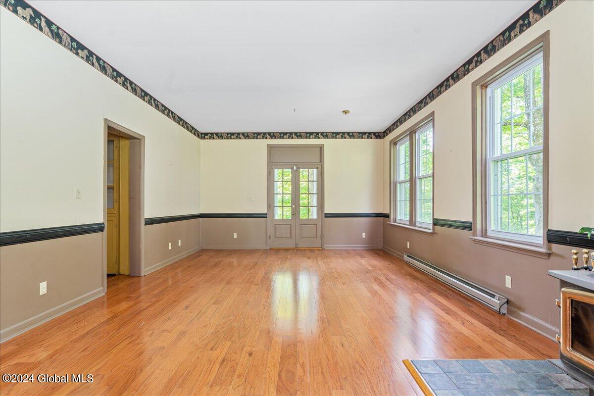 95 Brunswick Road Troy, NY 12180 - Photo 16 of 49 077-95 BRUNSWICK-18
