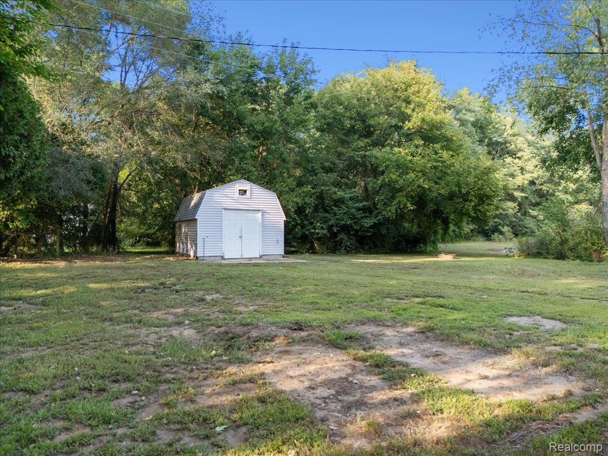 48200 Judd Road Belleville, MI 48111 - Photo 15 of 45 Concrete and Power