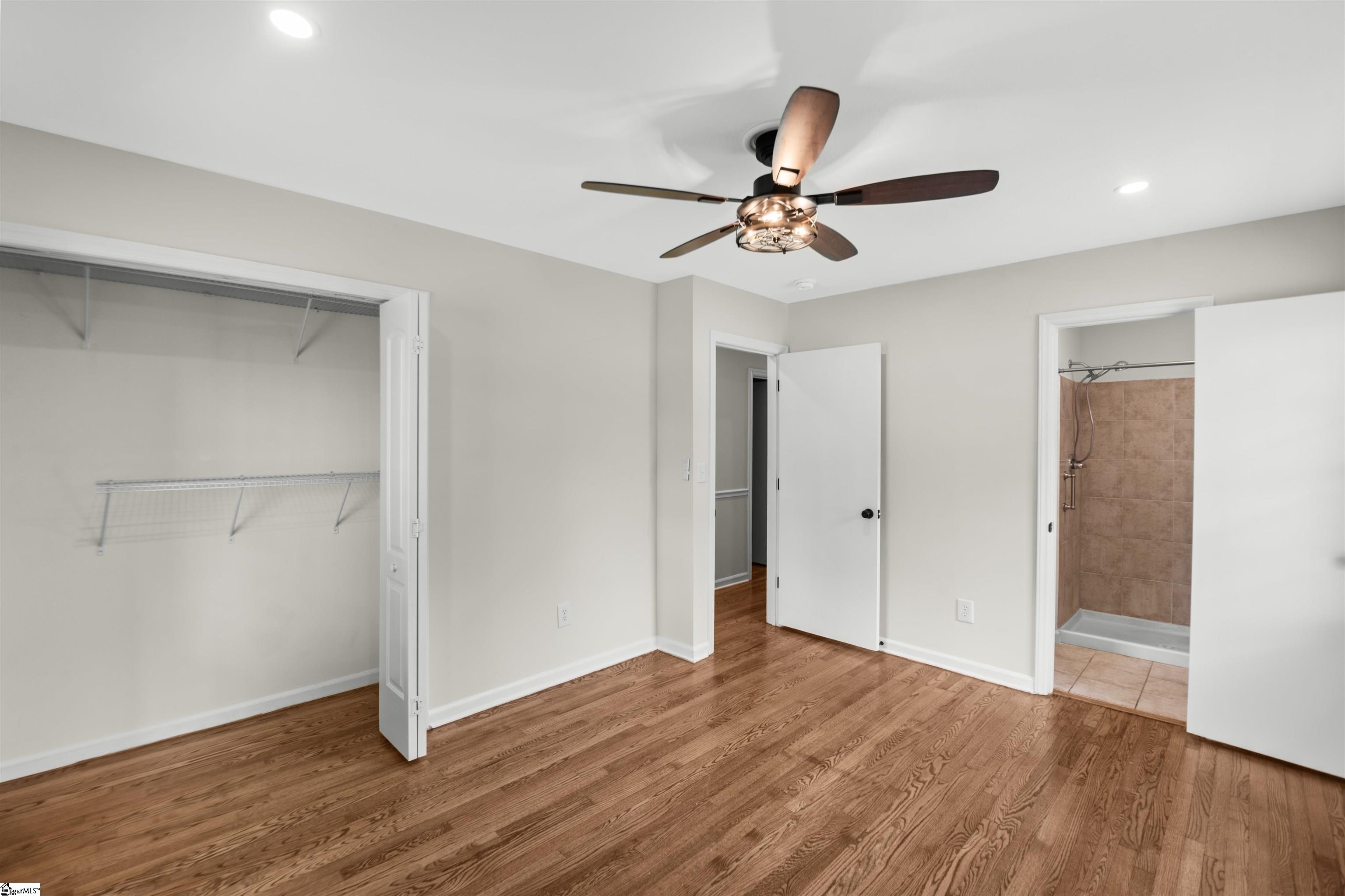 303 Robinall Drive Easley, SC 29642 - Photo 4 of 43