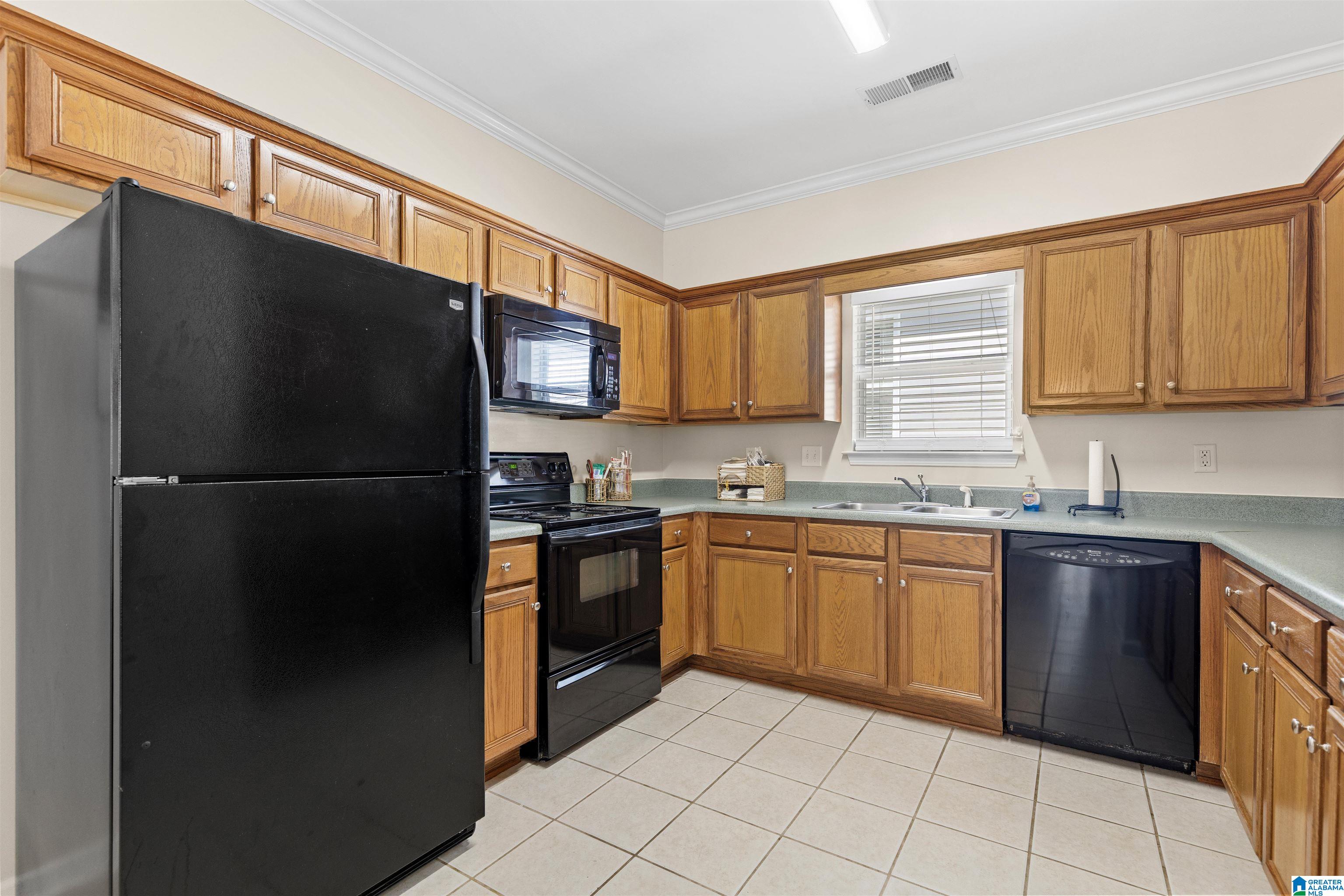 230 High Ridge Drive Pelham, AL 35124 - Photo 9 of 21