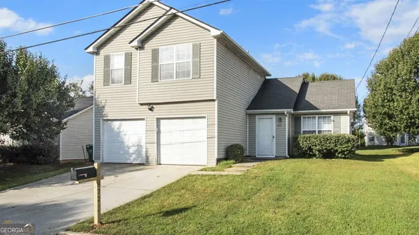 $1,800 | 872 Asbury Trail, Lithonia, GA 30058