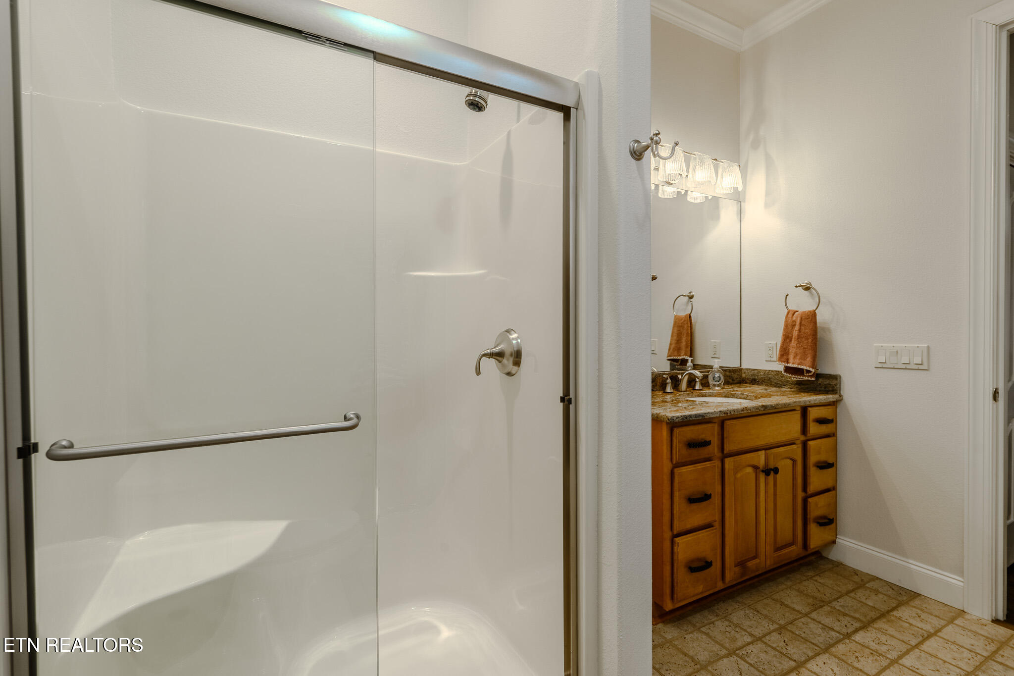 402 Catoosa Lane Loudon, TN 37774 - Photo 48 of 57 _DSC9829-HDR