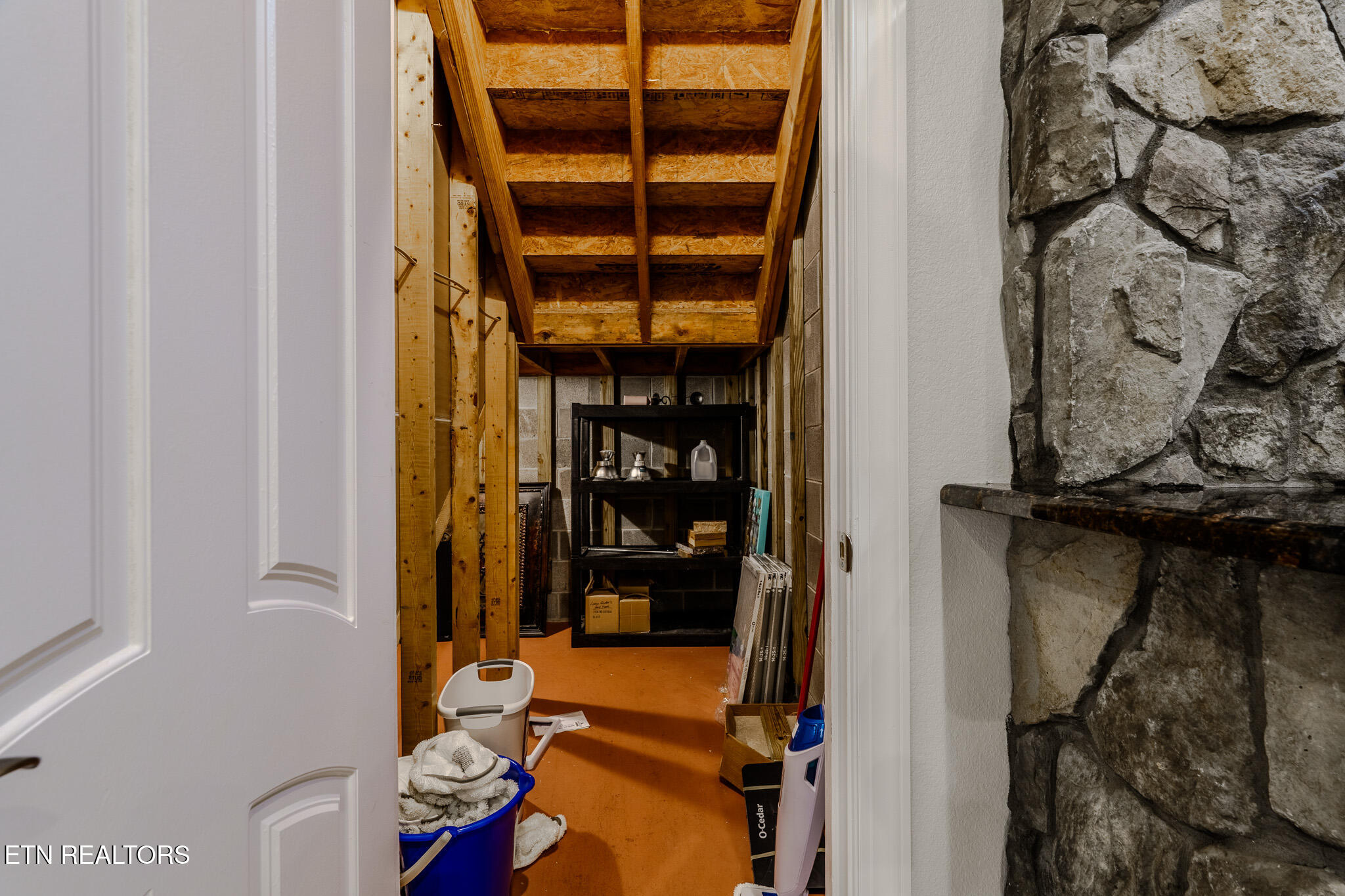 402 Catoosa Lane Loudon, TN 37774 - Photo 55 of 57 _DSC9869-HDR