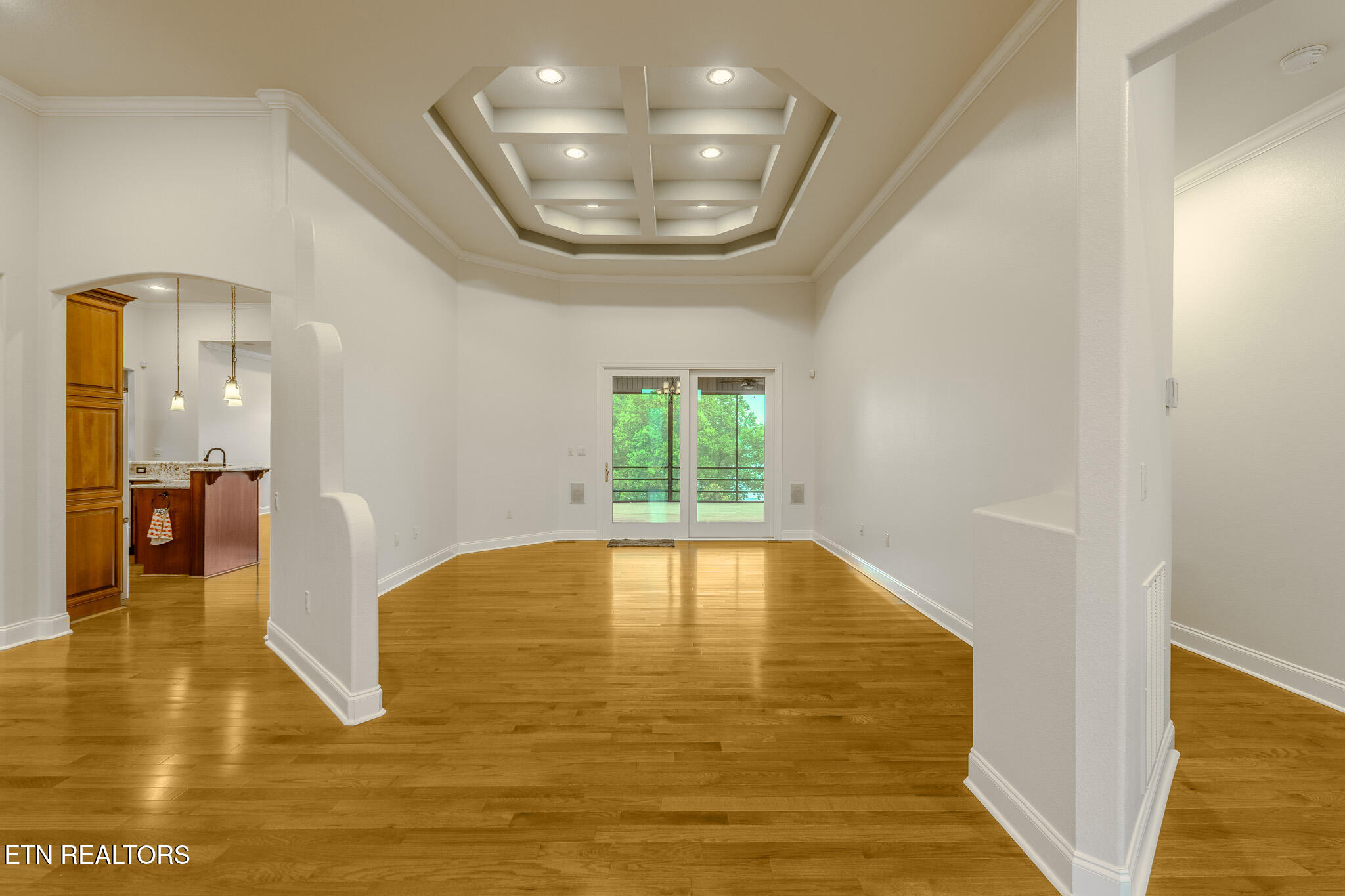 402 Catoosa Lane Loudon, TN 37774 - Photo 6 of 57 _DSC9659-HDR
