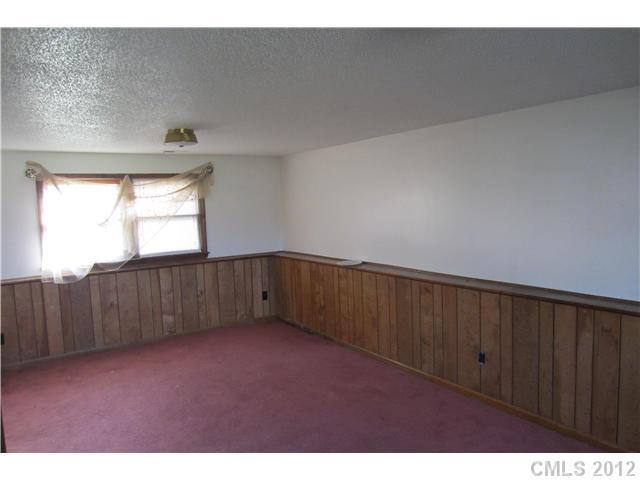 5800 Beaconsfield Road Charlotte, NC 28214 - Photo 2 of 8 Gallery Image 2
