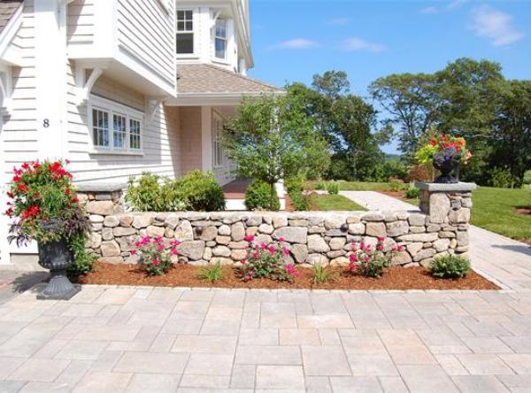 8 Border Street Scituate, MA 02066 - Photo 3 of 30