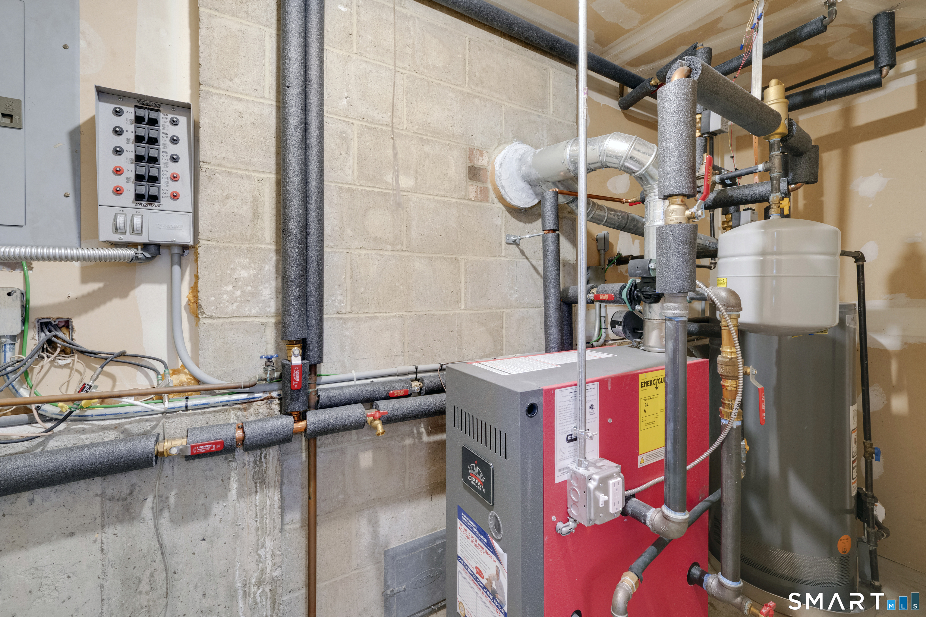 357 North Maple Street Enfield, CT 06082 - Photo 31 of 37