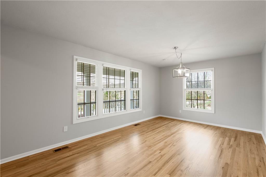 503 West McMurray Road Canonsburg, PA 15317 - Photo 12 of 40 EXCEPTIONALLY LARGE DINING ROOM 19X12 WILL BE THE PERFECT ENTERTAINING SPACE FOR FAMILY AND FRIENDS.