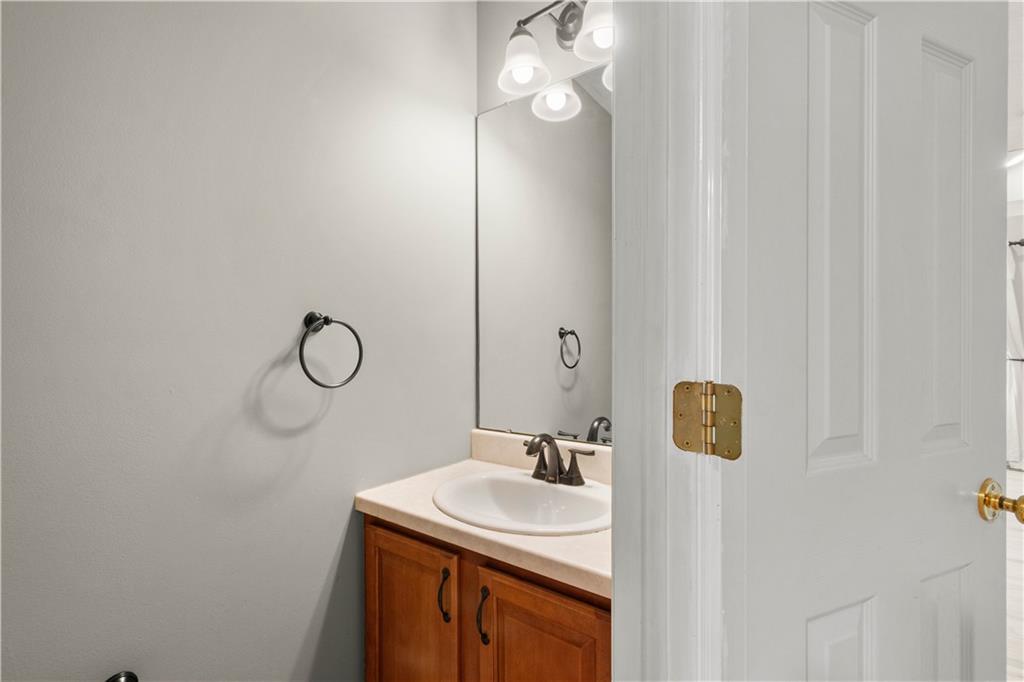 503 West McMurray Road Canonsburg, PA 15317 - Photo 16 of 40 POWDER ROOM LOCATED ON THE FIRST FLOOR.
