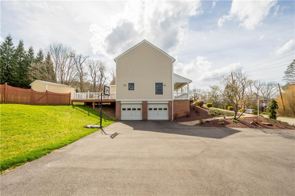 503 West McMurray Road Canonsburg, PA 15317 - Photo 29 of 40 EASY DRIVEWAY TO MANEUVER CARS AROUND AND FOR GUEST PARKING.