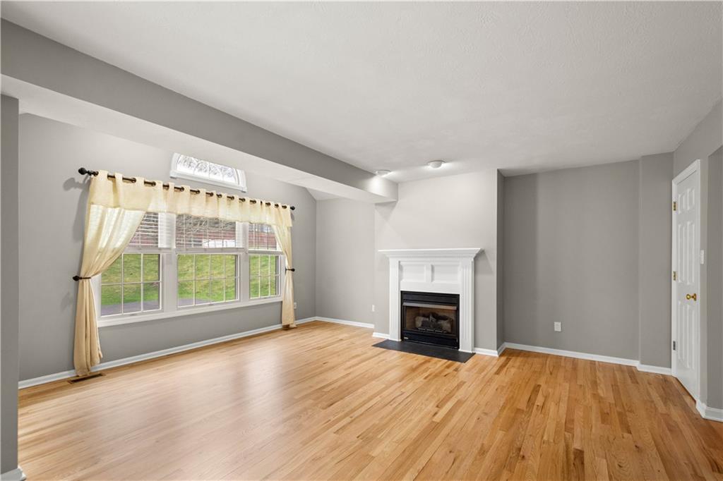 503 West McMurray Road Canonsburg, PA 15317 - Photo 9 of 40 GORGEOUS REFINISHED HARDWOOD FLOORS! SPACIOUS FAMILY ROOM. LARGE WINDOWS FLOODS THE ROOM WITH NATURAL LIGHT.