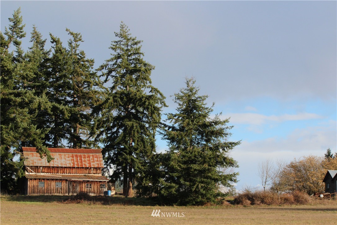 5331 Edens Road Anacortes, WA 98221 - Photo 1 of 11 Gallery Image 1